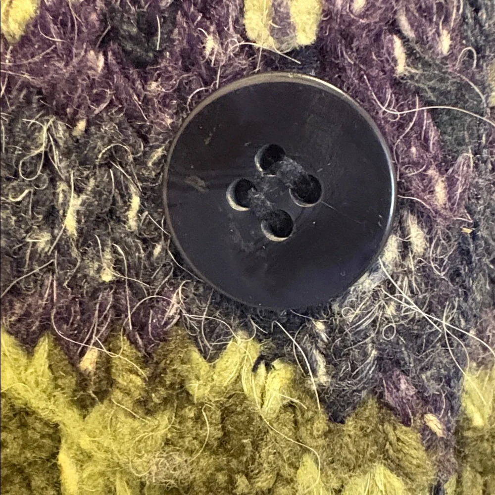 Croft & Barrow Blue and Green Knit Cardigan - Picture 6 of 8